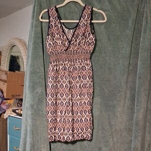 Chic Sleeveless Patterned Midi Dress